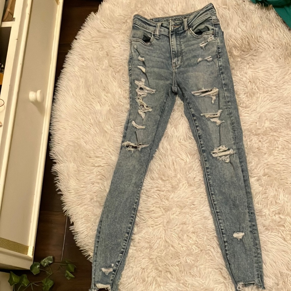 American Eagle ripped jeans Skinny